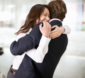 广州代妈寂寞 背着老公做这事